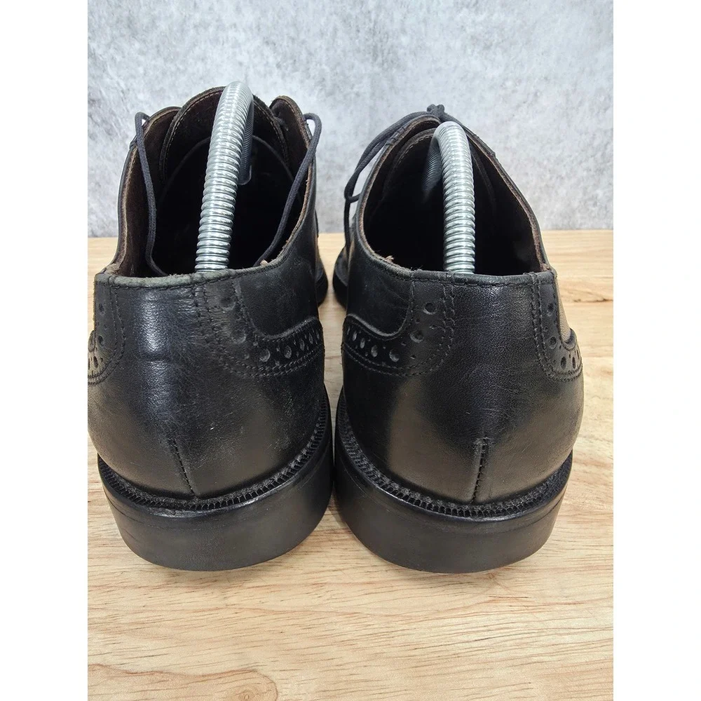 Bruno Magli Derby Shoes Mens 10.5 Black Leather Cap Toe Brogue Oxford Timeless